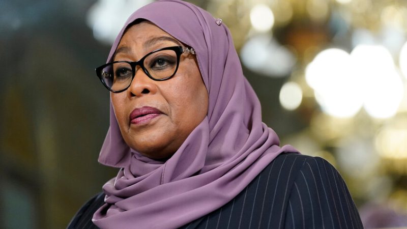 تنزانيا.. ابنة الرئيسة تؤدي اليمين الدستورية نائبة لوزير التعليم