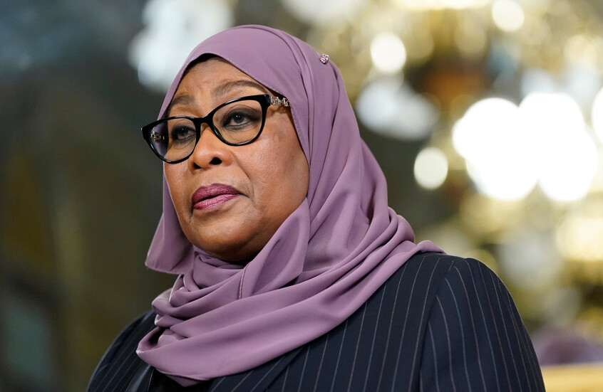 تنزانيا.. ابنة الرئيسة تؤدي اليمين الدستورية نائبة لوزير التعليم