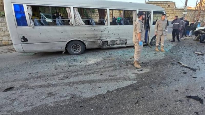 قتيل وعدد من الجرحى بينهم طلاب في غارة إسرائيلية على بلدة في جنوب لبنان (صور + فيديو)