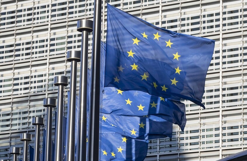 “فاينانشال تايمز”: الاتحاد الأوروبي يدرس إنشاء هيئة مركزية لتنسيق شراء المعادن الحيوية