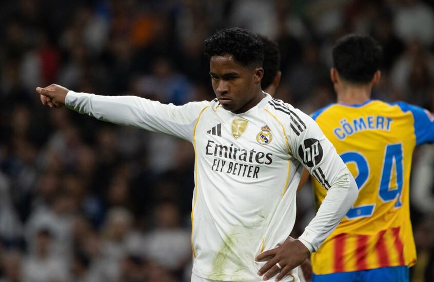 ريال مدريد يفرض شرطا غريبا في اتفاق إعارة إندريك إلى ليون