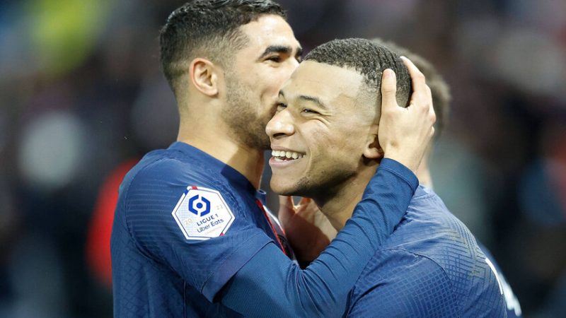 “أحسنت يا ملك!”.. رسالة مؤثرة من مبابي إلى حكيمي بعد تتويجه بالأفضل في إفريقيا