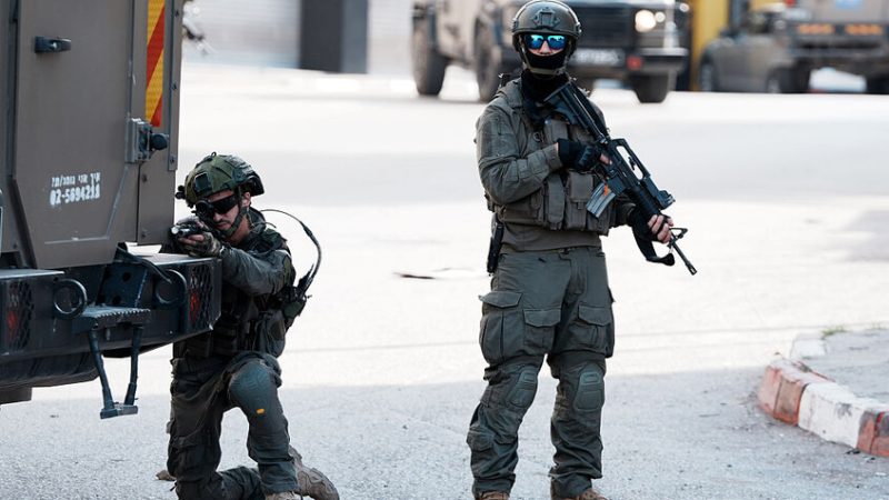 مقتل فلسطينيين برصاص إسرائيلي شمال القدس (فيديو)