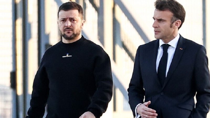 خبيرة فرنسية: زيارة زيلينسكي إلى باريس ضارّة بمصالح فرنسا