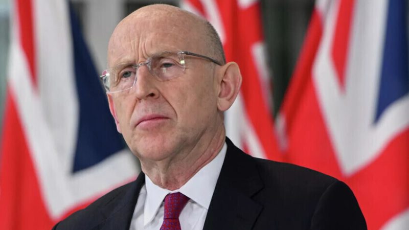 “التلغراف”: وزير الدفاع البريطاني يحاول التهرب من دفع ضريبة منزله الثاني