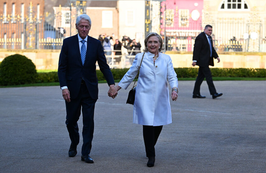 مجلس النواب الأمريكي يستدعي بيل وهيلاري كلينتون للإدلاء بشهادتهما حول علاقتهما بجيفري إبستين