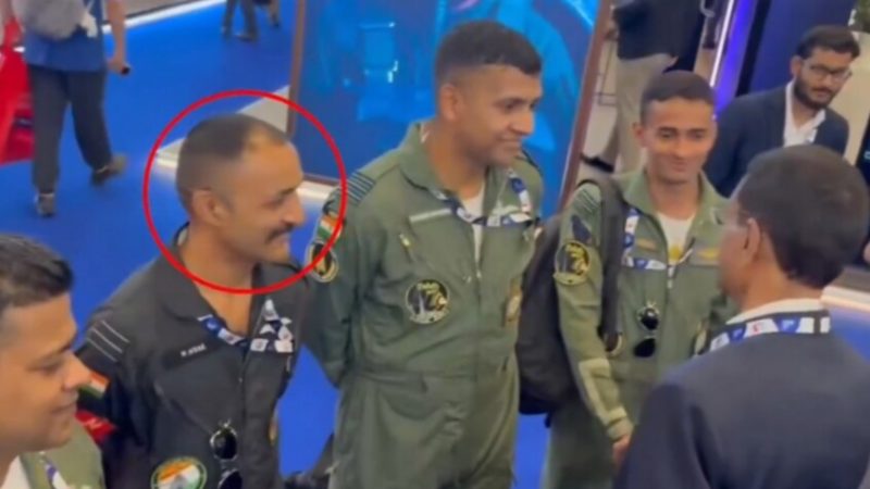 تداول فيديو اللحظات الأخيرة للطيار الهندي قبل تحطم طائرته في معرض دبي