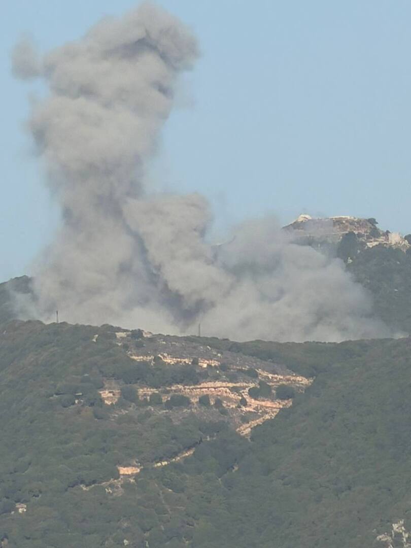 غارات إسرائيلية على لبنان وتحذير الجيش سكان شمالي إسرائيل (فيديوهات+صور)