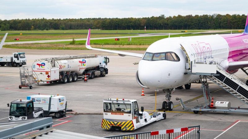 تعليق عمل مطار آيندهوفن في هولندا بسبب مسيرات مجهولة