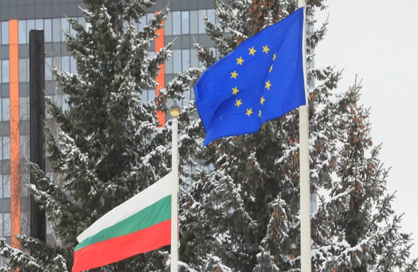 نائب بلغاري: إنشاء قاعدة جديدة لـ”الناتو” في بلغاريا إهانة لها