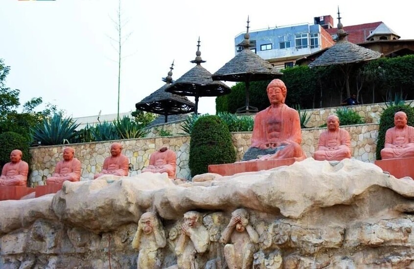 سرقة الرؤوس المفقودة.. لغز يهدد تراث الحديقة اليابانية في مصر