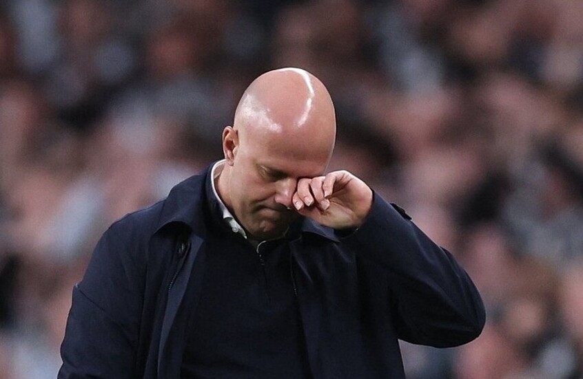 اسم كبير على أبواب ” أنفليد”.. أول المرشحين لخلافة سلوت في ليفربول