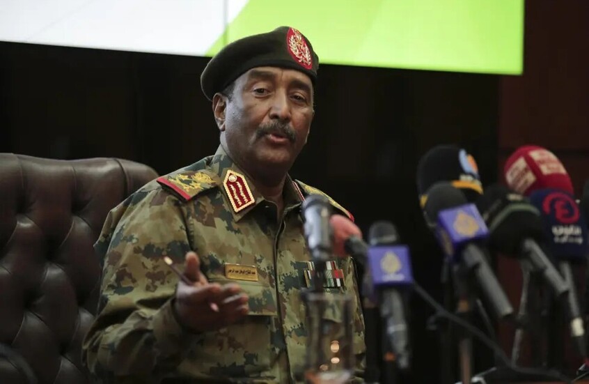 السودان.. البرهان يمتدح مساعي ولي العهد السعودي لمعالجة الأزمة وتحقيق السلام