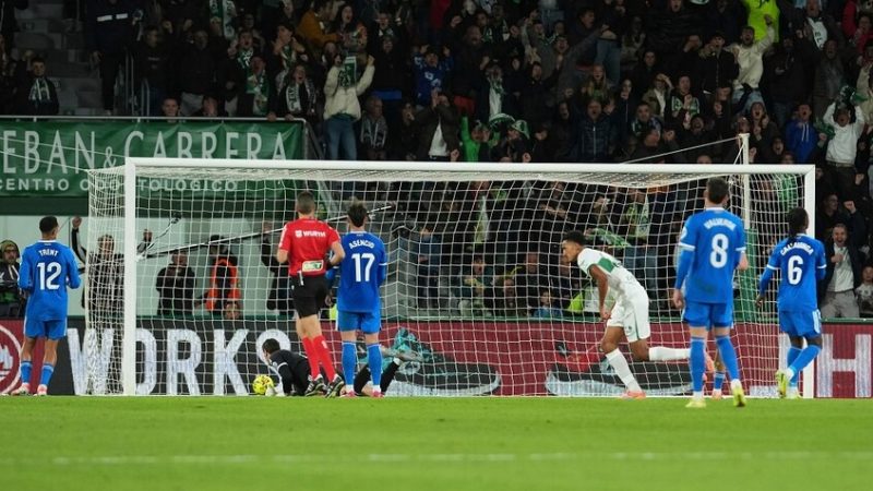 ريال مدريد يقع في فخ إلتشي