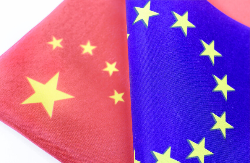 “بوليتيكو”: الاتحاد الأوروبي يفشل في منافسة النفوذ الاقتصادي الصيني في إفريقيا