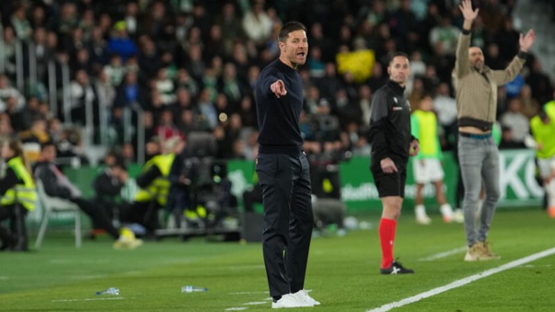 ألونسو يتحدث عن اللحظة التي “أوجعته” خلال تعثر ريال مدريد أمام إلتشي