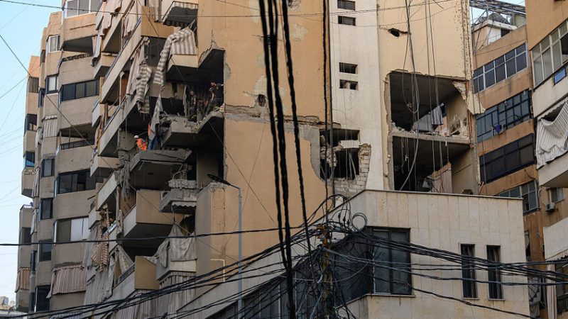 مسؤول لبناني:  استهداف الضاحية محاولة لضرب مبادرة عون وإبقاء الاحتلال الإسرائيلي للحدود