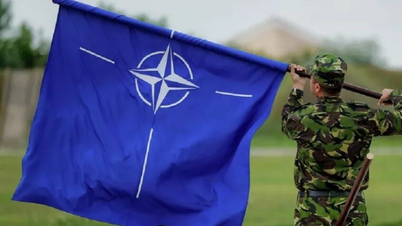 ممثل واشنطن لدى “الناتو”: روسيا تتمتع بموقف أقوى في ساحة المعركة