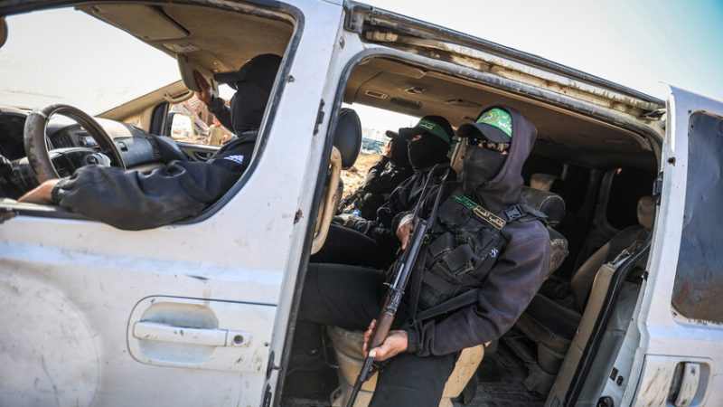 القناة 13: مسؤولون كبار في الجيش الإسرائيلي يحذرون الكابينت من أن “حماس” تعيد بناء قوتها في غزة