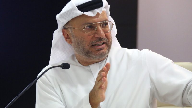 أنور قرقاش يعلق على  قرار ترامب تصنيف بعض فروع “الإخوان المسلمين” كمنظمات “إرهابية”