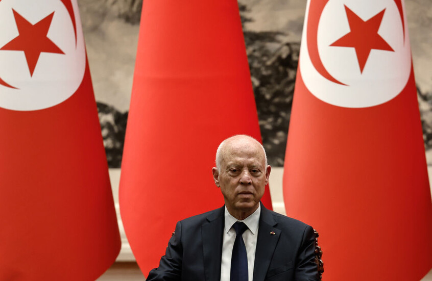 الرئيس التونسي يستدعي سفير الاتحاد الأوروبي للاحتجاج بعد لقائه باتحاد الشغل