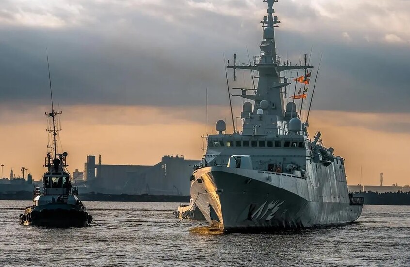 القوات الخاصة المصرية تنفذ مناورات هجومية على شاطئ العدو بمشاركة السعودية