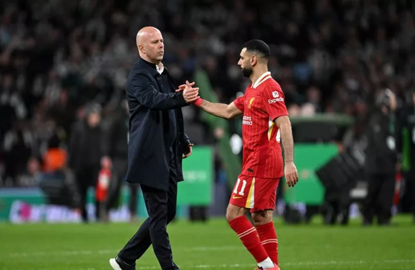 “مشكلة سخيفة”.. سلوت يكشف السبب الحقيقي لتدهور نتائج ليفربول