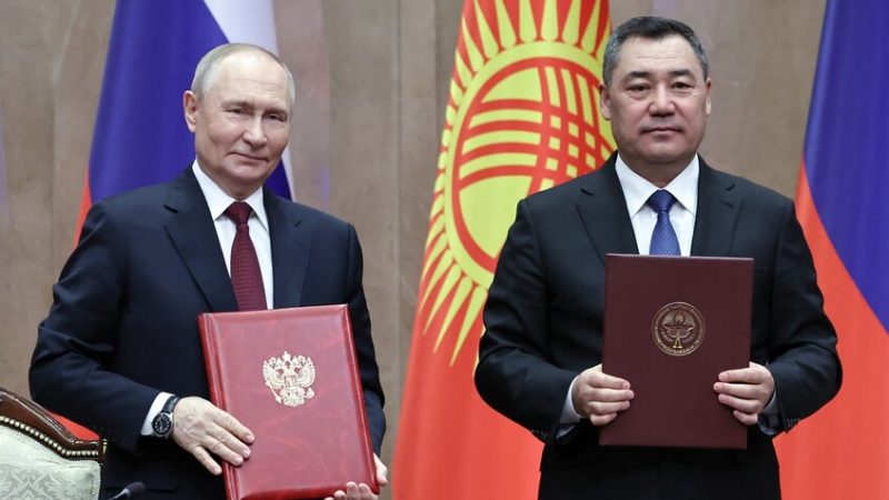 روسيا وقيرغيزستان تؤكدان مواصلة التعاون في مجال الطاقة
