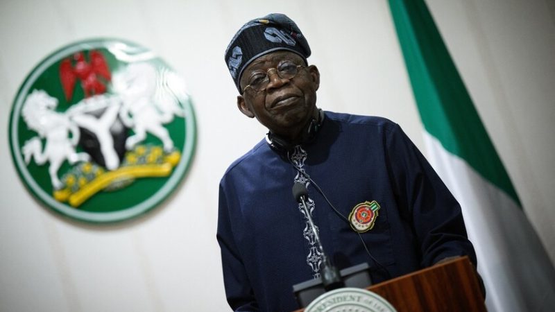 رئيس نيجيريا يعلن حالة طوارئ أمنية في كافة أنحاء البلاد