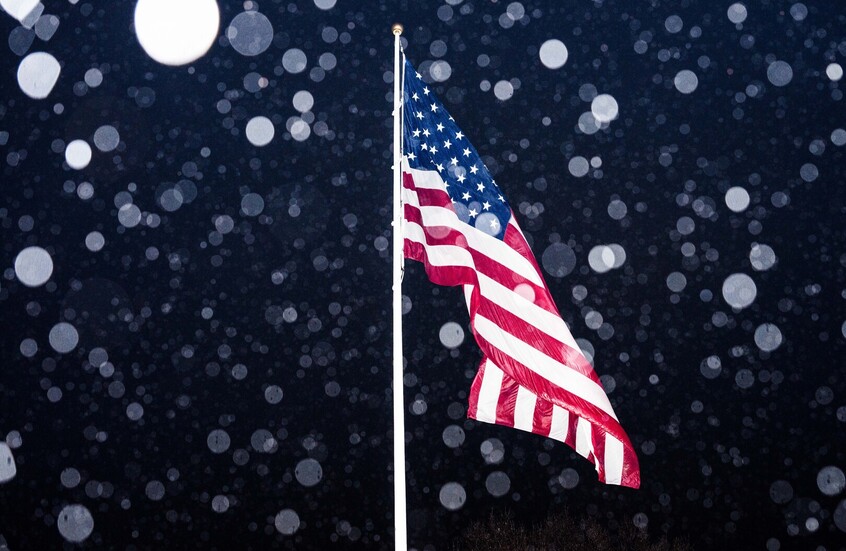 البيت الأبيض: ثقة الأمريكيين في الإعلام التقليدي تهوي إلى أدنى مستوى تاريخي ﻿