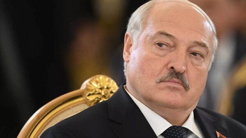 لوكاشينكو: الآليات العالمية لضبط الأسلحة انهارت.. وعلى أوروبا أن توقف التصعيد!