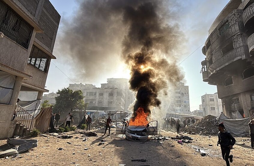 “هآرتس” عن مصادر عربية: غياب الضغط الأمريكي يعرقل المرحلة الثانية من وقف إطلاق النار في غزة