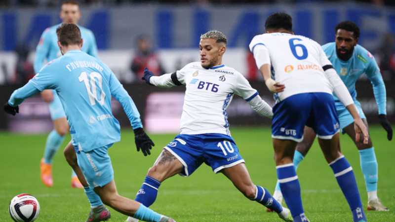 دينامو موسكو يتخطى زينيت ويبلغ نصف نهائي كأس روسيا (فيديو)