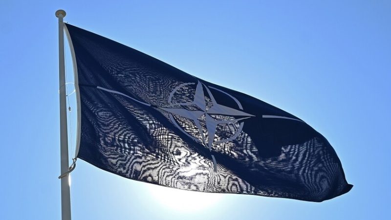 عسكري نرويجي: حلف “الناتو” قد لا يضعف فحسب بل قد ينهار