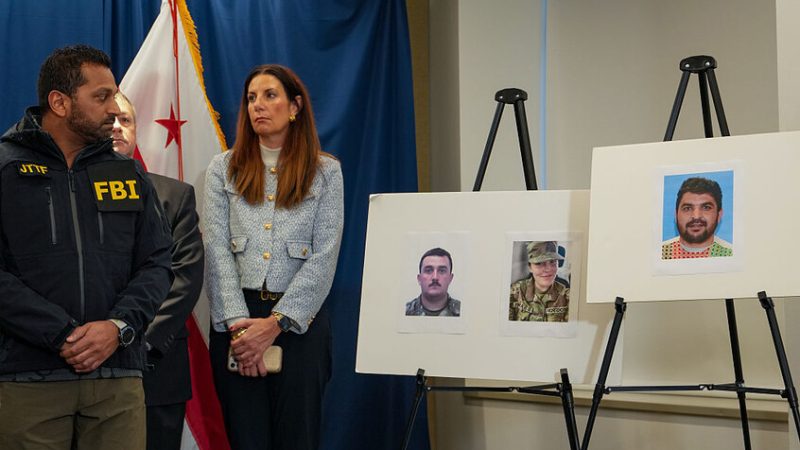 “رحّلوا المهاجرين المسلمين!”.. حملة جمهورية بعد هجوم واشنطن