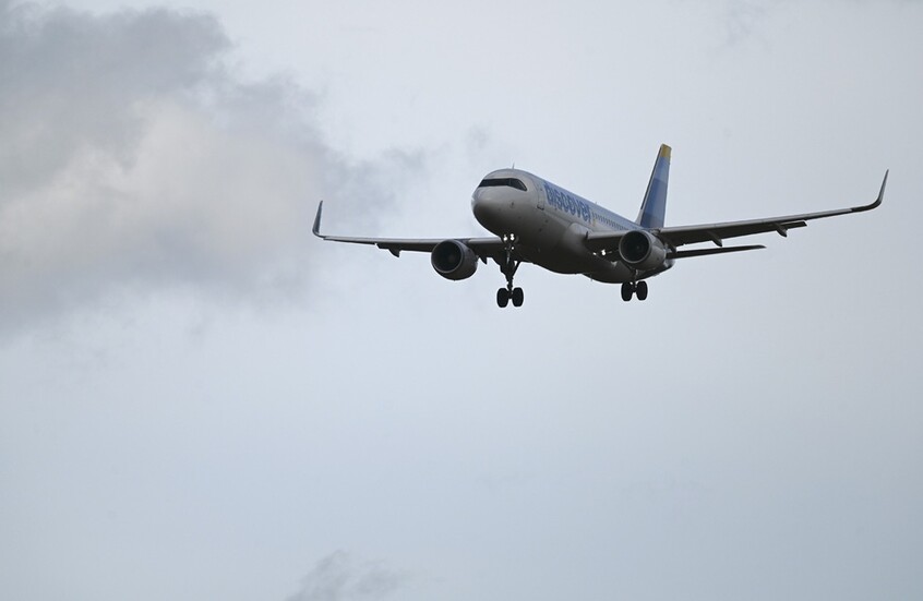 “إيرباص” تصدر أوامر استدعاء 6000 طائرة من طراز “A320”.. ما السبب؟