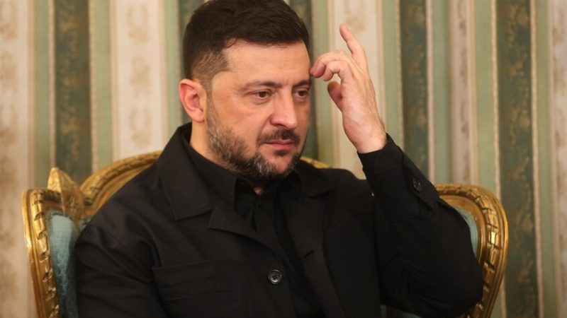 ماذا يجري في قصر مينديتش الهارب في تل أبيب (صورة +  فيديو)