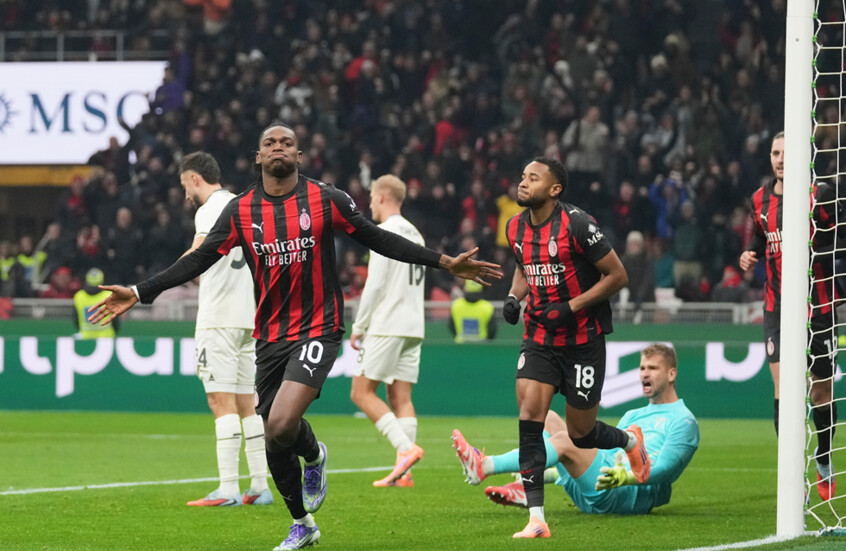 على أكتاف لاتسيو.. ميلان يصعد إلى صدارة الدوري الإيطالي (فيديو)