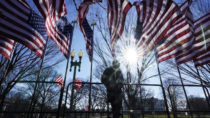 مستشار ترامب السابق: أتفهم موقف روسيا بشأن أوكرانيا