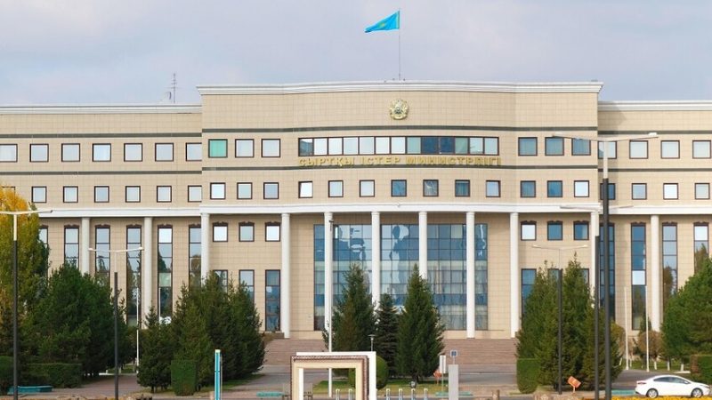 كازاخستان توجه احتجاجا لأوكرانيا على استهداف مرافق لـ”اتحاد خط أنابيب بحر قزوين”