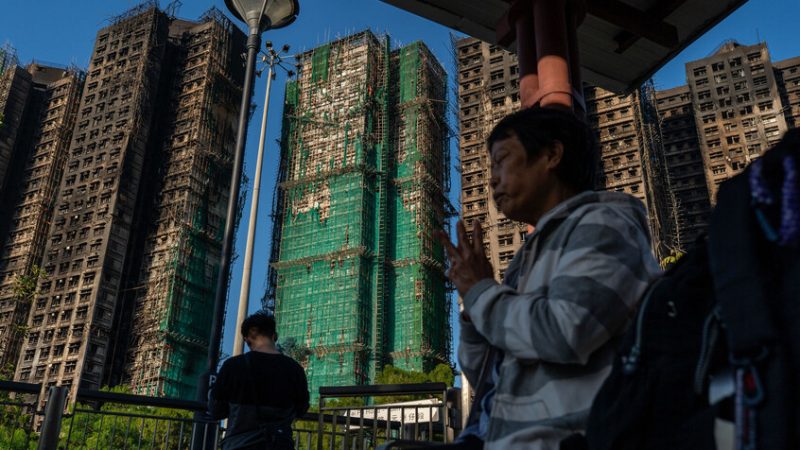 أسوأ حريق في هونغ كونغ منذ عقود يكشف ثغرات خطيرة في السلامة والبناء