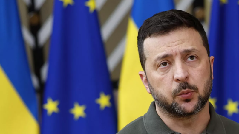 توقع غربي بسقوط وشيك لزيلينسكي مع اقتراب القوات الروسية من كييف