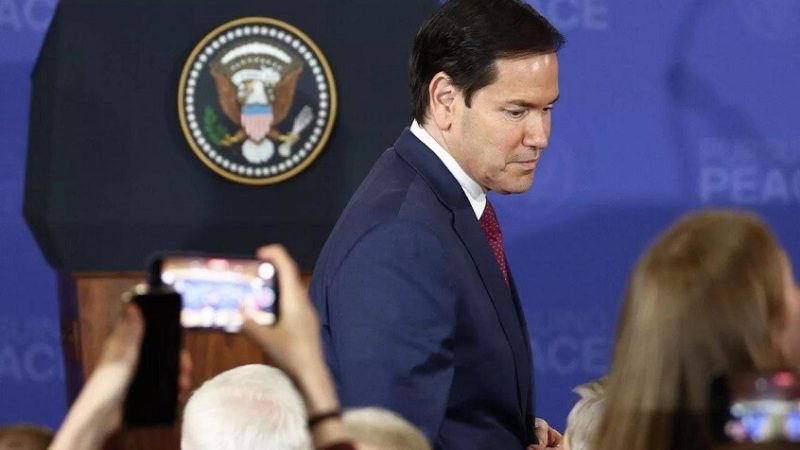 روبيو يتوقع إحراز تقدم في تسوية الأزمة الأوكرانية بعد اجتماع فلوريدا