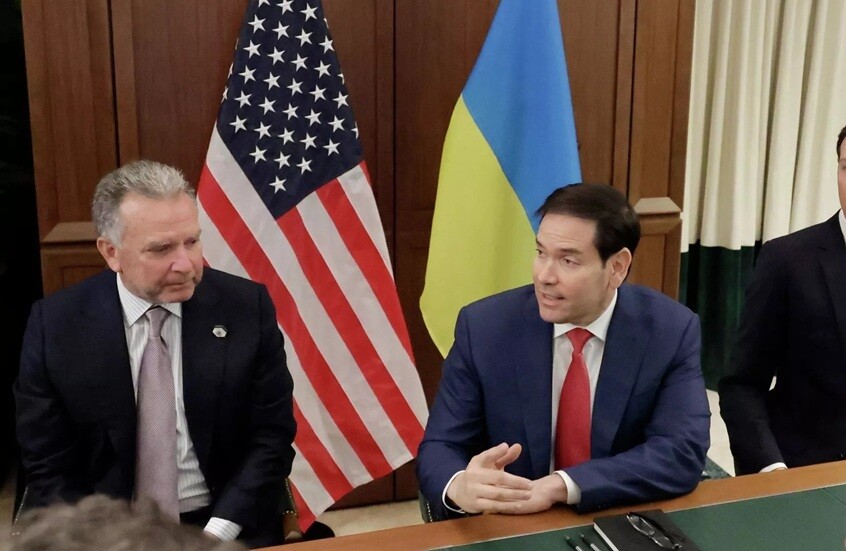 مفاوضات فلوريدا الأمريكية-الأوكرانية تتناول جدول الانتخابات وتبادل الأراضي