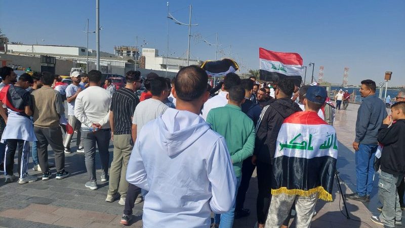 بالصور : بدء توافد الجماهير العراقية الى ملعب البصرة الدولي