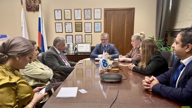 وفد من الجامعة الأردنية يزور جامعة الصداقة في روسيا ويوقع عددا من الاتفاقيات