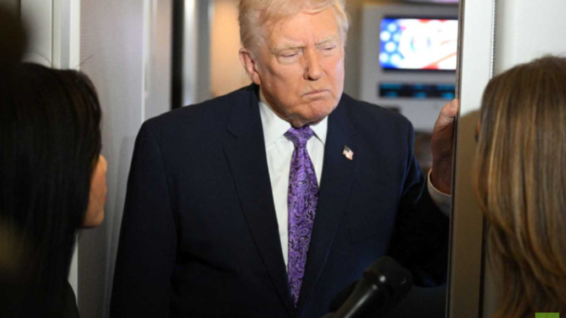 ترامب لا يعرف أي جزء من جسده تم مسحه بالرنين المغناطيسي (فيديو)