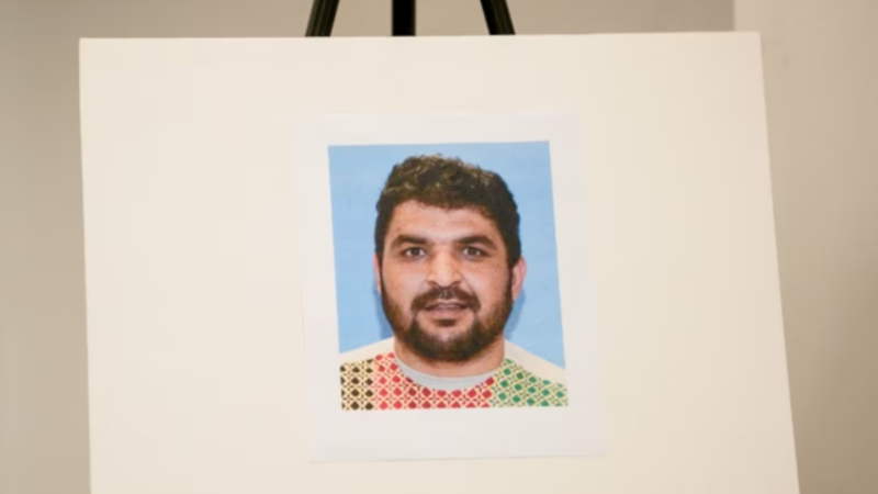 واشنطن: مطلق النار على الحرس الوطني أصبح متطرفا بعد قدومه لأمريكا