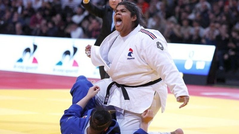 استبعاد بطلة أوروبا للجودو بسبب “عض” منافستها في بطولة أبوظبي