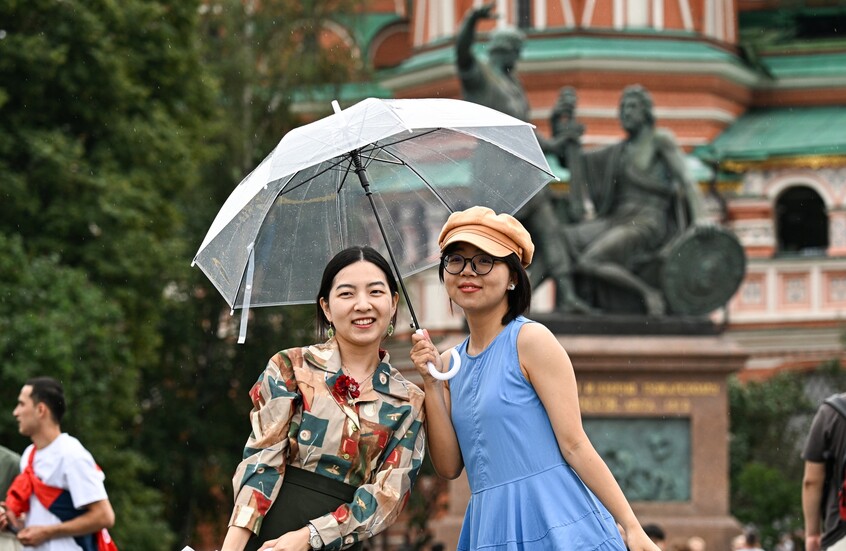 روسيا تلغي تأشيرة الدخول لرعايا الصين